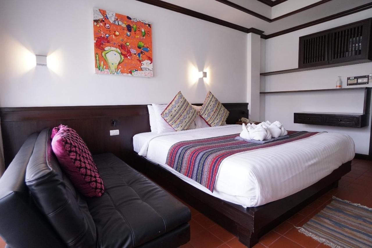 Baan Huenphen Boutique מלון 3*